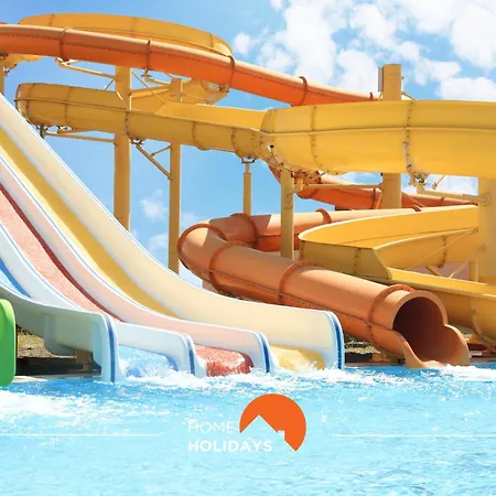 #003 By Holidays בית נופש
